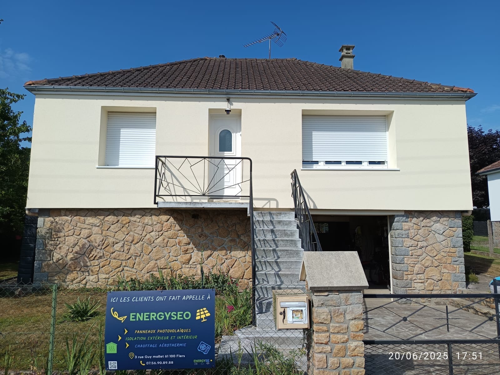 "Isolation extérieure d'une maison à Flers en Normandie - travaux EnergySEO 2025" "Isolation extérieure d'une maison à Flers en Normandie - travaux EnergySEO 2025"